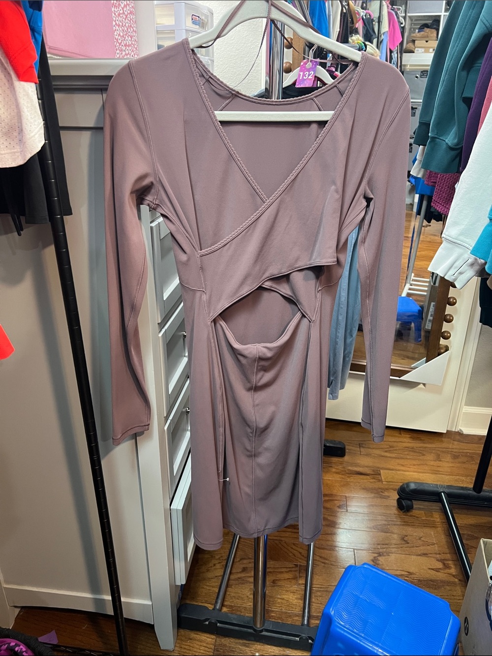 133. Lululemon Contour Dress *Nulu Antique Bark size 6 - Picture 6 of 9